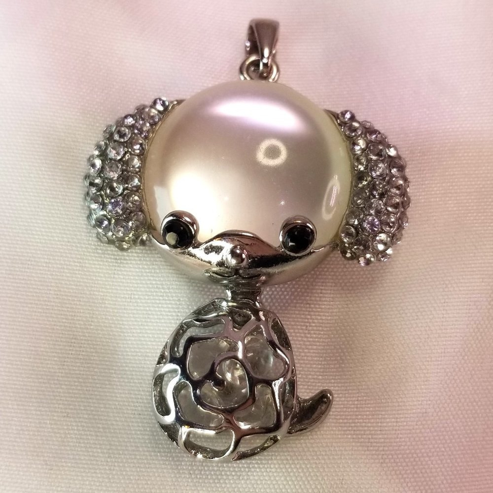 Fashion Jewelry Pendant Puppy Silver tone